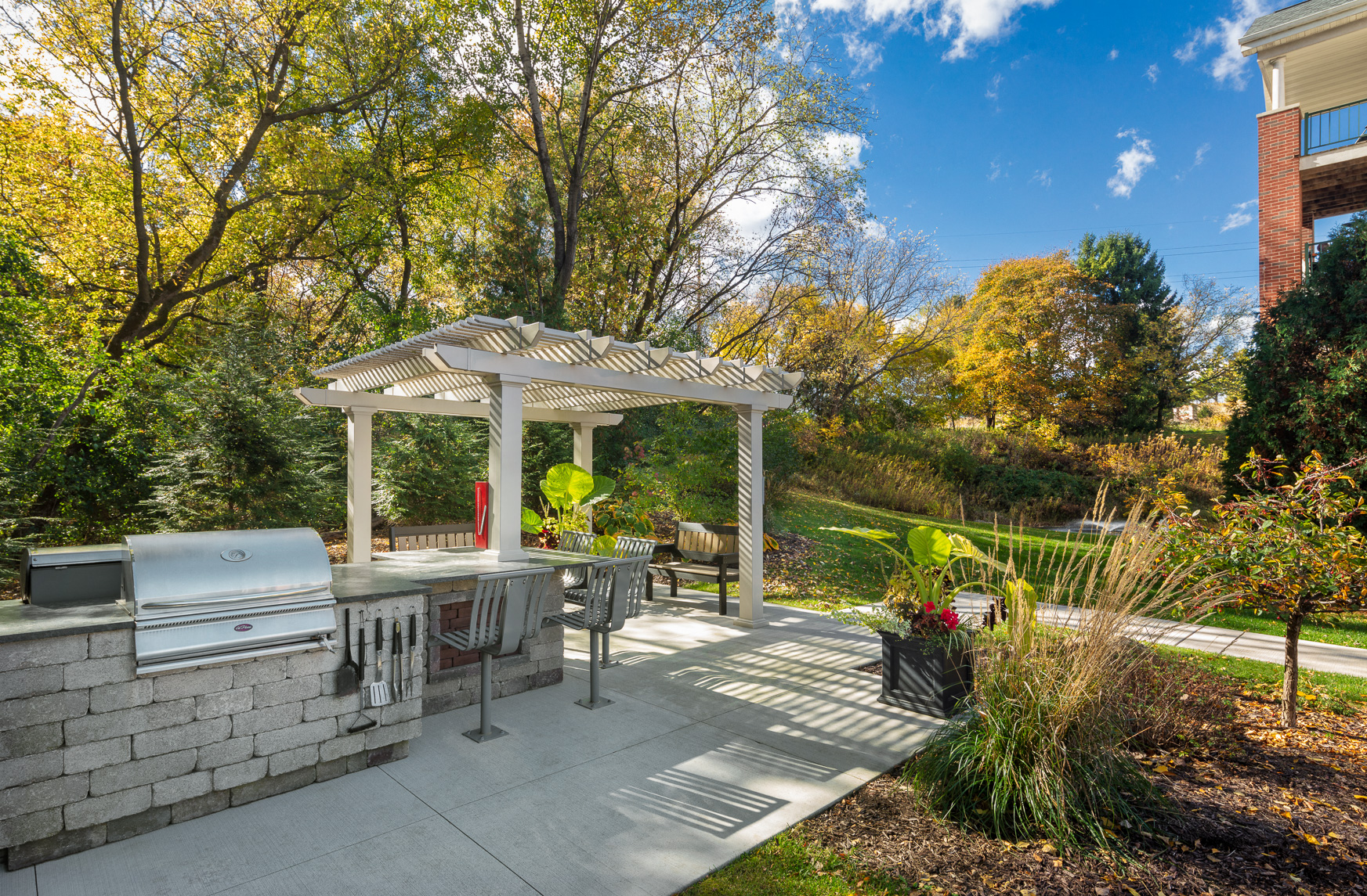 LeSilve Apartments Apartments in Middleton, WI